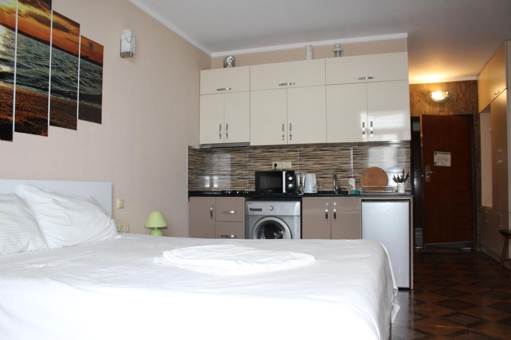Orbi Sea Towers-Sea View Apartment Batumi Bagian luar foto